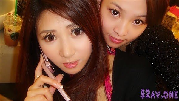 Moko Top Girl Yan Feng Jiao's KFC Family Big Bucket Leaked Nude Modeling Ph.jpg