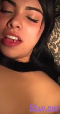 印度性感少女喝醉酒和鄰居的愛愛 視頻 - 六啪啪啪AV網.mp4_snapshot_00.57_[2021.02.2.jpg
