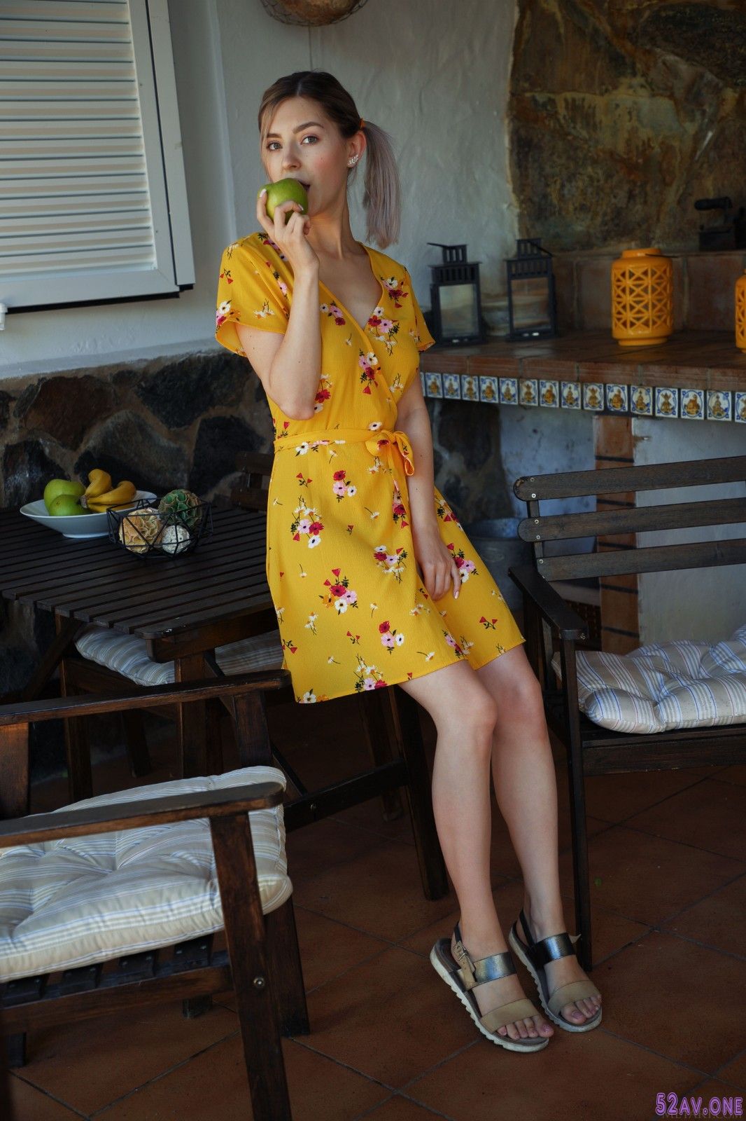 MetArt_Flashed_Eva-Elfie_high_0005.jpg