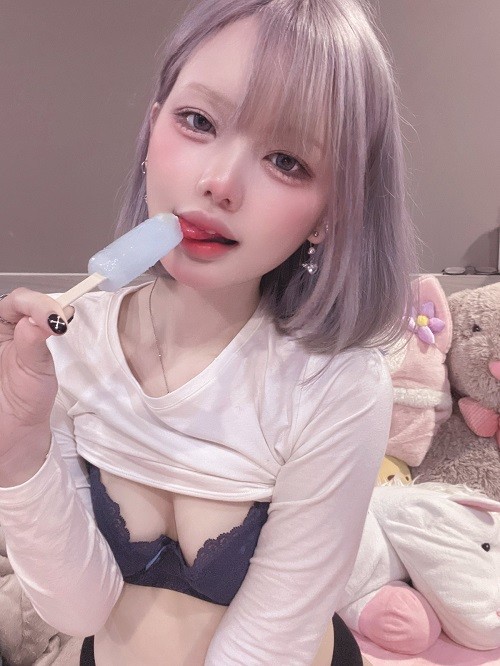 140141cl65lfbf4l92f5mx.jpg