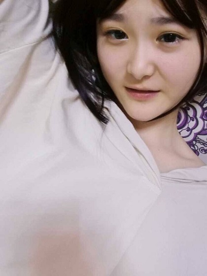 IU.jpg