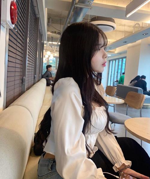 233747cc6xq19181ur86i9.jpg