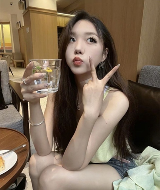 1Z.jpg