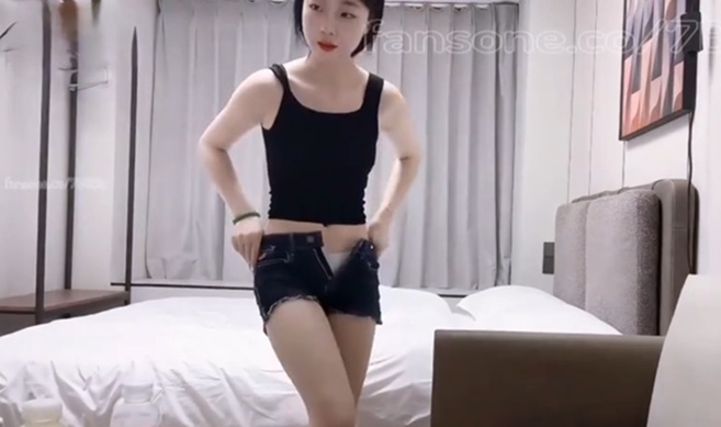 2Y.jpg
