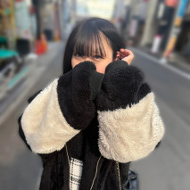 【獨家影像】酒吧黑髮美女♥常客們花光工資後終於允許下班後性愛！飯店激情性愛→精液噴射、多次晨間高潮與內射♥