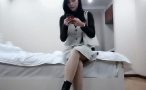 約到高顏值氣質少婦 這性感黑絲白皙肉體實在讓人欲罷不能，情欲沸騰啪啪轟炸逼穴狠狠頂