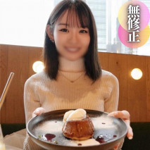 【首次拍攝】【露臉】天然F罩杯的碗型美巨乳。罕見的小陰唇，包裹著陰莖。無可挑剔的超高級苗條身材。