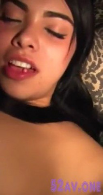 印度性感少女喝醉酒和鄰居的愛愛