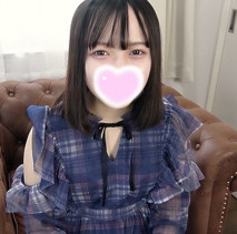 【真正素人】我心愛的萌妹子，有著一顆不敢直視我眼睛的純真之心。她是個可愛乖巧的女孩，擄獲了男人的心。18歲萌妹