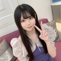 在立教大學上學的18歲苗條的美腿惠里醬。為了錢和朋友玩，成為私人用品，甚至未經許可中出拍攝。