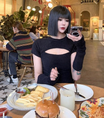 Ts李金金 - 攜手ts姚夢然姐妹一起3P，姐妹互玩，直男觀看，刺激死了！