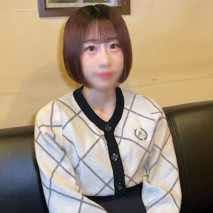 【露臉・調教人妻自拍篇】身材嬌小的年輕人妻。她丈夫似乎一直在調教這樣嬌小的身體，因此我決定用內射來將她還給丈夫。