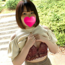 以偶像為目標的千里醬，試著讓比自己小的男生插入♡兩人雖然緊張，但最終還是甜蜜蜜的做愛了♡