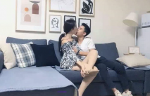 極品花裙御姐這風情是個男的就頂不住，白嫩肉體筆直美腿彎下腰立馬讓雞巴硬邦邦抱住就用力愛撫抽插