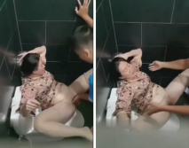 牛郎夜總會廁所偷拍 喝多了的富婆在座廁上掰開雙腿被猛男用力操表情銷魂