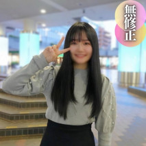 【首次拍攝】【露臉】上京不久的鄉下妹，天真聽話 真聽話。 「我很敏感……」，靈敏度超群到讓人吃驚的程度！！ 人生第一次中出驚喜