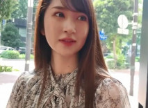 被kinyuyasan大神搞了多次的超迷人少婦，這次終於同意露臉啦，確實超漂亮有味道，身材好狠好，不好意思 又內射