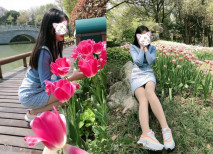 《震撼綠帽精品》推特網紅蘇州昆山極品NTR夫妻【泣妻器騎】私拍~外柔內騷長腿翹臀找單男3P前後夾擊極度反差