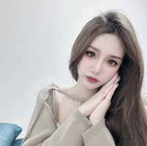 漂亮妹子愛騎馬