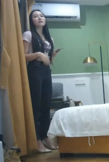 老司機探花 酒店約炮個在公司上班的兼職女白領黑絲高跟主動要求大力點幹死她