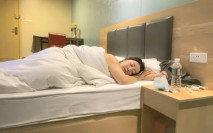 【佳人有約】，尿哥泡良佳作，漂亮小少婦，D罩杯時尚溫柔，無套內射暴插高潮刺激