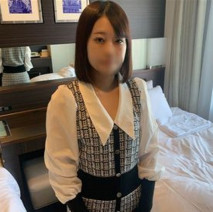 【露臉】【中出】雖然是始終有著絕望感的人妻，但一旦事情開始，一邊感受到充滿背德感的最棒人妻。