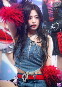 [페이스캠4K] 베이비몬스터 아현 'SHEESH' (BABYMONSTER AHYEON FaceCam) @SBS Inkigayo 240414