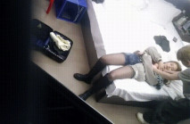 天眼1號房 短褲黑絲馬丁靴的長髮美女 前戲先給男友口交一波 衣服一脫 那身材簡直絕了豐乳翹臀