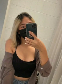 金髮妹自拍給紛絲看