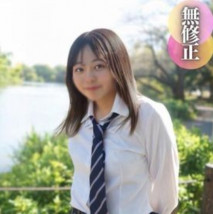 【露臉】【野戰】大陰蒂.美女的回憶。大白天在盛夏的湖面上大汗淋漓的性愛。 即使被釣魚人的看到也沒關係！越出常軌的變態遊戲！！