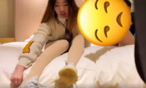 帥哥網約大學生正妹開房滾床單 稚嫩哭腔呻吟聲聽得心癢癢 圓潤美臀幹出白漿