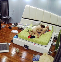 家庭網路破解攝像頭-記錄豪宅夫妻每天吃飽了就打打炮