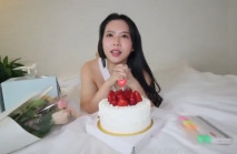 漂亮輕熟女Montecrist 身材豐滿巨乳肥臀 吃飽喝足開房被大洋屌大力輸出 口爆顏射一臉精液