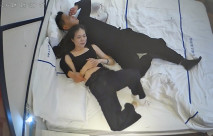 新流出酒店偷拍 領導模樣中年男帶著甜美女下屬到酒店開房發泄性欲