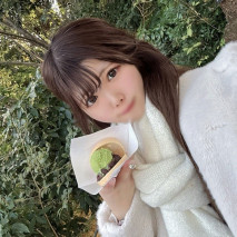 【首次拍攝】E罩杯大學二年級學生，天真無邪，與男人交往的經驗很少。我們都在緊張的同時進行了性愛約會。儘管她感到害羞，但最後還中出了。