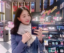 喜歡健身的大奶頭正妹