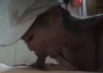 2025年8月最新，嫖娼大神,【goporno】，這次撿到寶了，一個白虎嫩妹，主動掰開了，已經流水了，迫不及待地插進去啊！