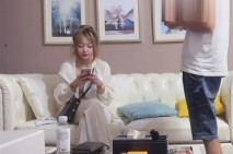 小李探花2000元約炮 暑期出來兼職的學生妹直接把她幹到受不了了