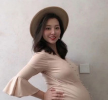 28歲孕婦【張筠敏】懷孕期背著老公出軌和炮友私播