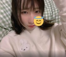 喜歡展現自己的豐滿女孩