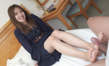 首次攝影・露臉！ 雖然是害羞的人，但是很想得到，對不起……理性崩潰，和尖叫一起墮落到快樂的性欲貪婪，超敏感的身體，兩次中出&口內射精！！