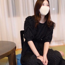 《完全露臉》一個人生活仍然孤獨寂寞！！不回去！回去嗎？？ 為了填補寂寞再一次中出！ 一個孤獨大學生當家教的故事！！