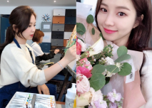 極品身材空姐女神與男友露臉自拍，各種體位啪啪流出在穴裡打鑽幹