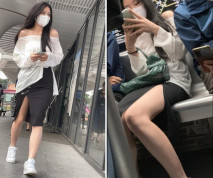 猥瑣男地鐵尾隨偷拍昔日騷貨美女同事裙底風光 UR級！極品騷貨前同事露出大白腿勾引