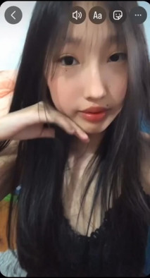 性感小美女想要給你看