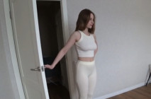 【新作】Anny Walker 高顏值金髮繼妹卡在床底下被後入~