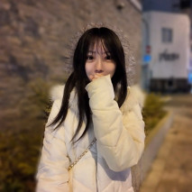 【第一次拍攝】19歲女學生尖叫「不，我們停下來！」她高潮時抽搐，性愛異常激烈，最後變得一團糟