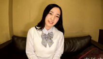 在學校長大的大小姐！無法忍受被束縛的生活，人生第一次顏射·初中出！