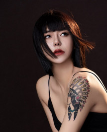 美妖Ts李金金 - 被大幾把哥哥狂操，菊花火辣辣，搞得好凶猛！