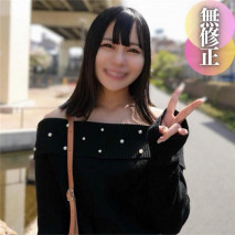 【首次拍攝】【露臉】送一位緊張的年輕護士。性交半年後，她的陰戶變成了一片綠洲，一根大雞巴插入她沾滿愛液的陰戶。緩和緊張情緒後的中出驚喜！